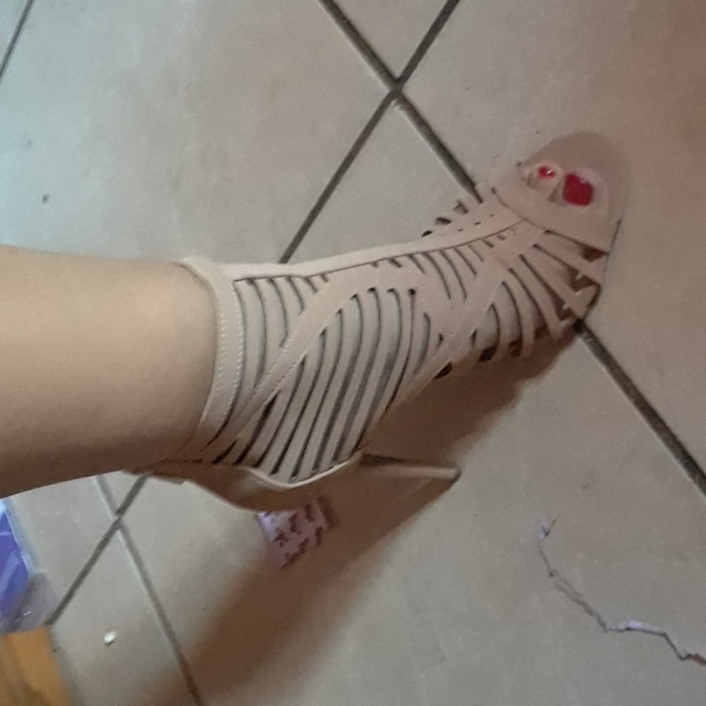 Sexy nude heels